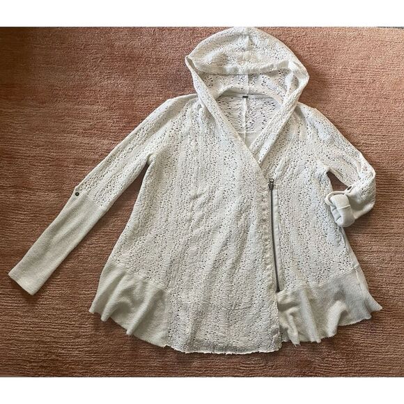Free People Women’s Crochet Knit Hoodie Cardigan XS Asymmetrical Zip Roll Tab - Picture 2 of 10